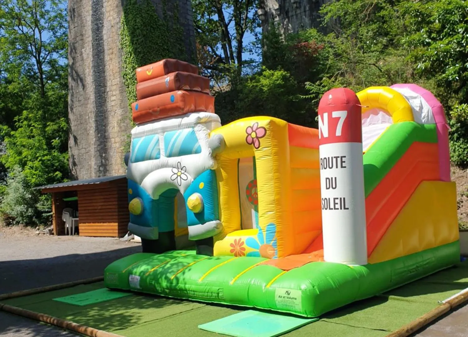 Campsite Les Rives D'Auzon Hotel Lavilledieu