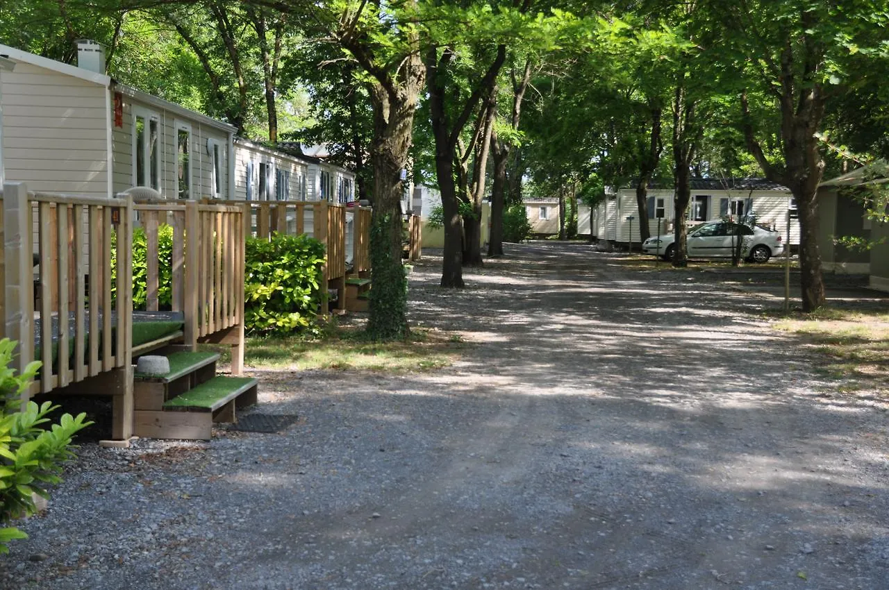 Les Rives D'Auzon Hotel Lavilledieu  Campsite Lavilledieu (Ardeche)