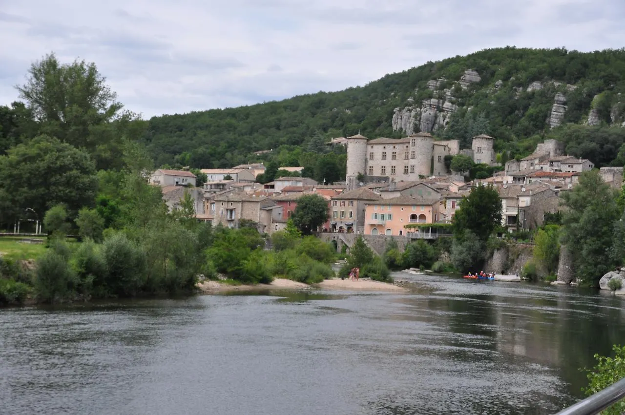Les Rives D'Auzon Hotel Lavilledieu
